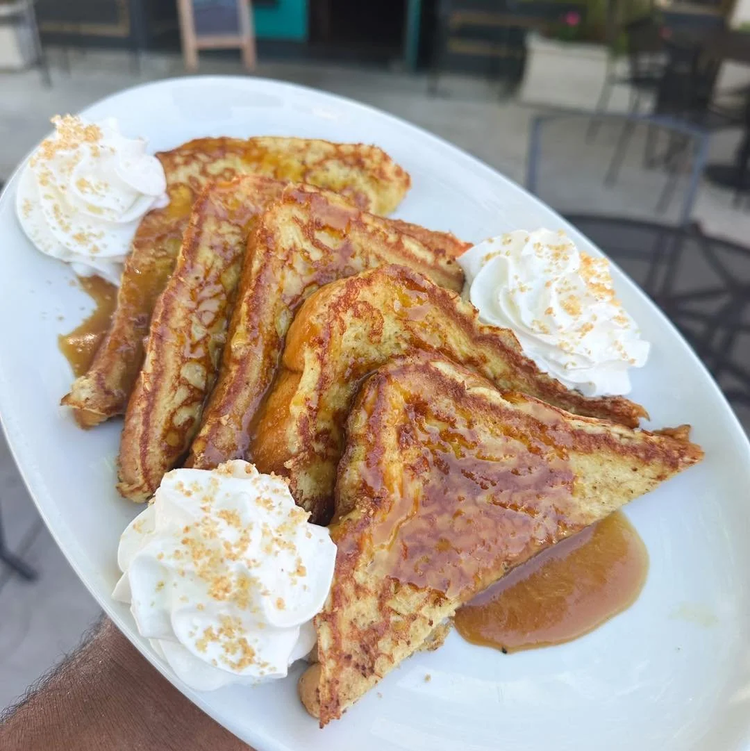 Pineapple Ink Tavern