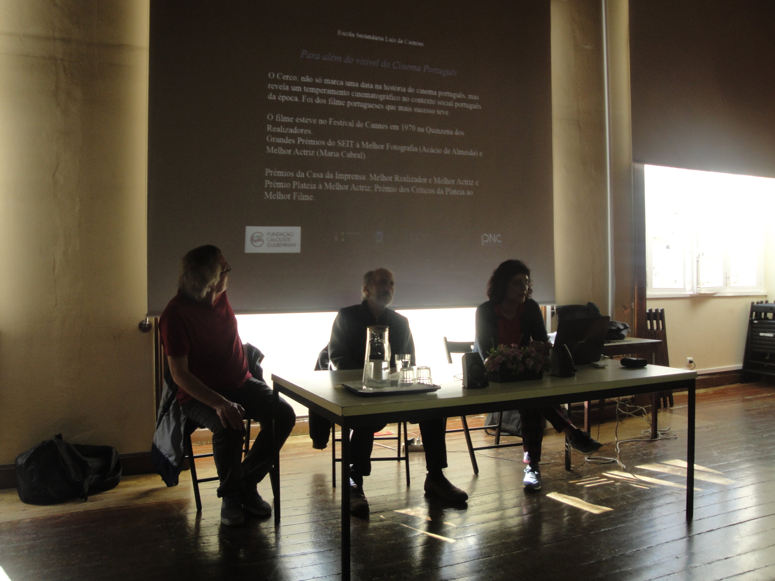    Para além do visível no Cinema Português , palestra realizada na biblioteca do Liceu Camões com Acácio de Almeida, director de Fotografia.  