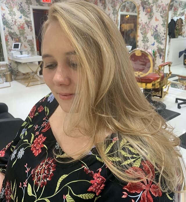 𝓑𝓵𝓸𝓷𝓭𝓮  𝓶𝓸𝓶𝓮𝓷𝓽  Seamless balayage highlights by Nathan ✨ Balayage highlight packages now available - see our website for more info and pricing 🤍