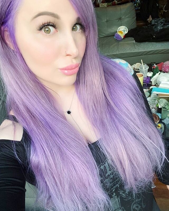 Ginas lovely lavender locks 💜 thanks for this #clientselfie 😘💜💜 fresh color by @kristina.d.beauty