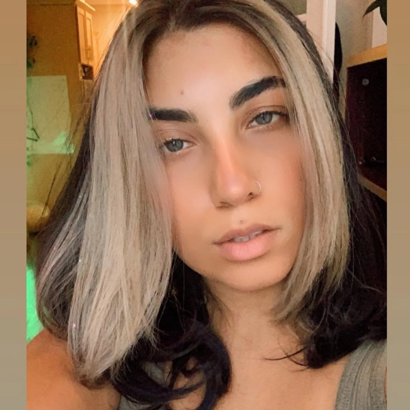 Your selfies give us life! Thanks so much for trusting us with your tresses and for tagging us in your photos 🤳 We love the confidence a great cut or color can give. We are open tomorrow for Labor Day and we are now open 7 days a week. Link to book 