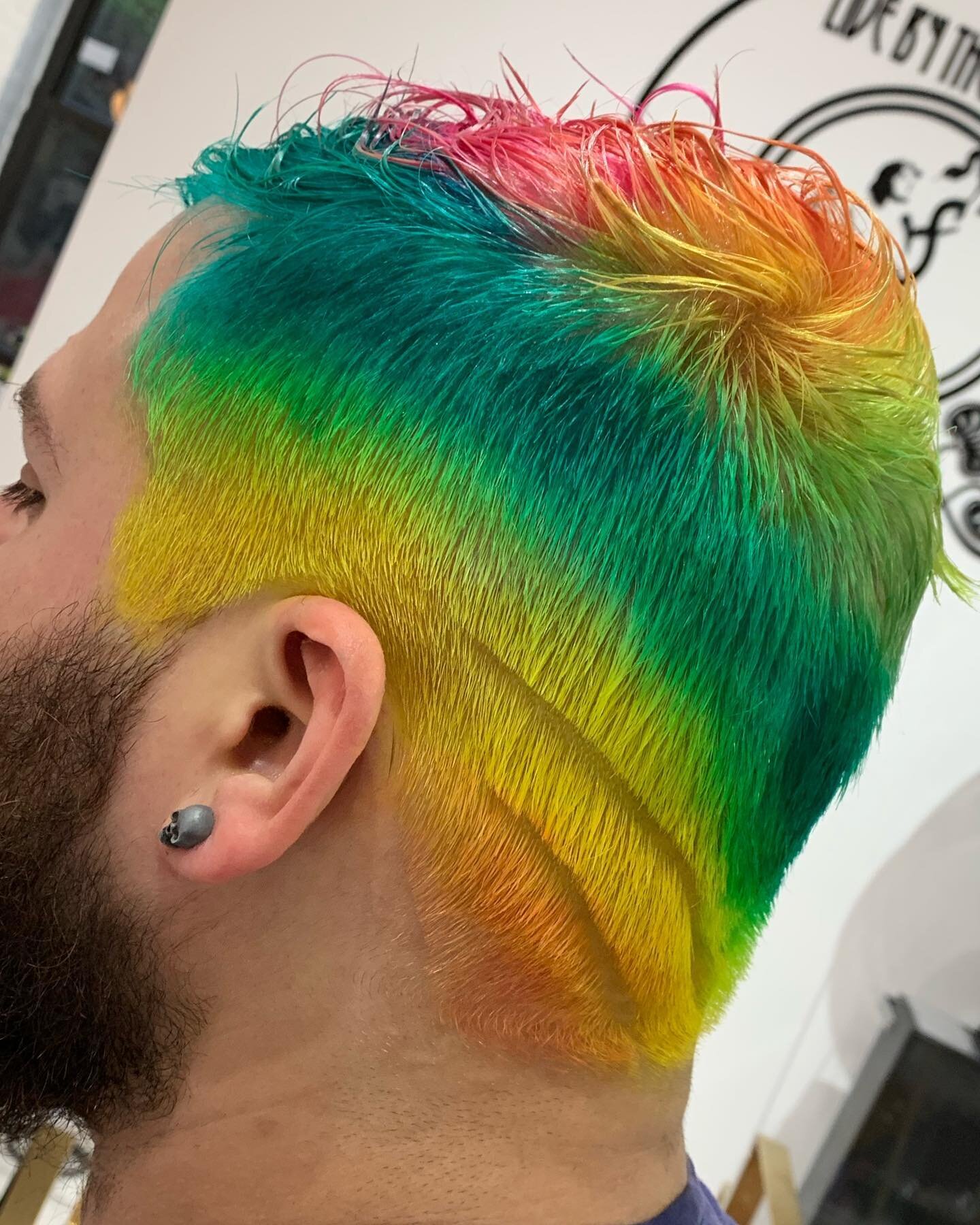 Rainbow hair 🌈 don&rsquo;t care 😎 short hair, long hair, balayage, color corrections, fantasy hair - we do it all. Whatever your hair color needs are, we got you covered 🎨