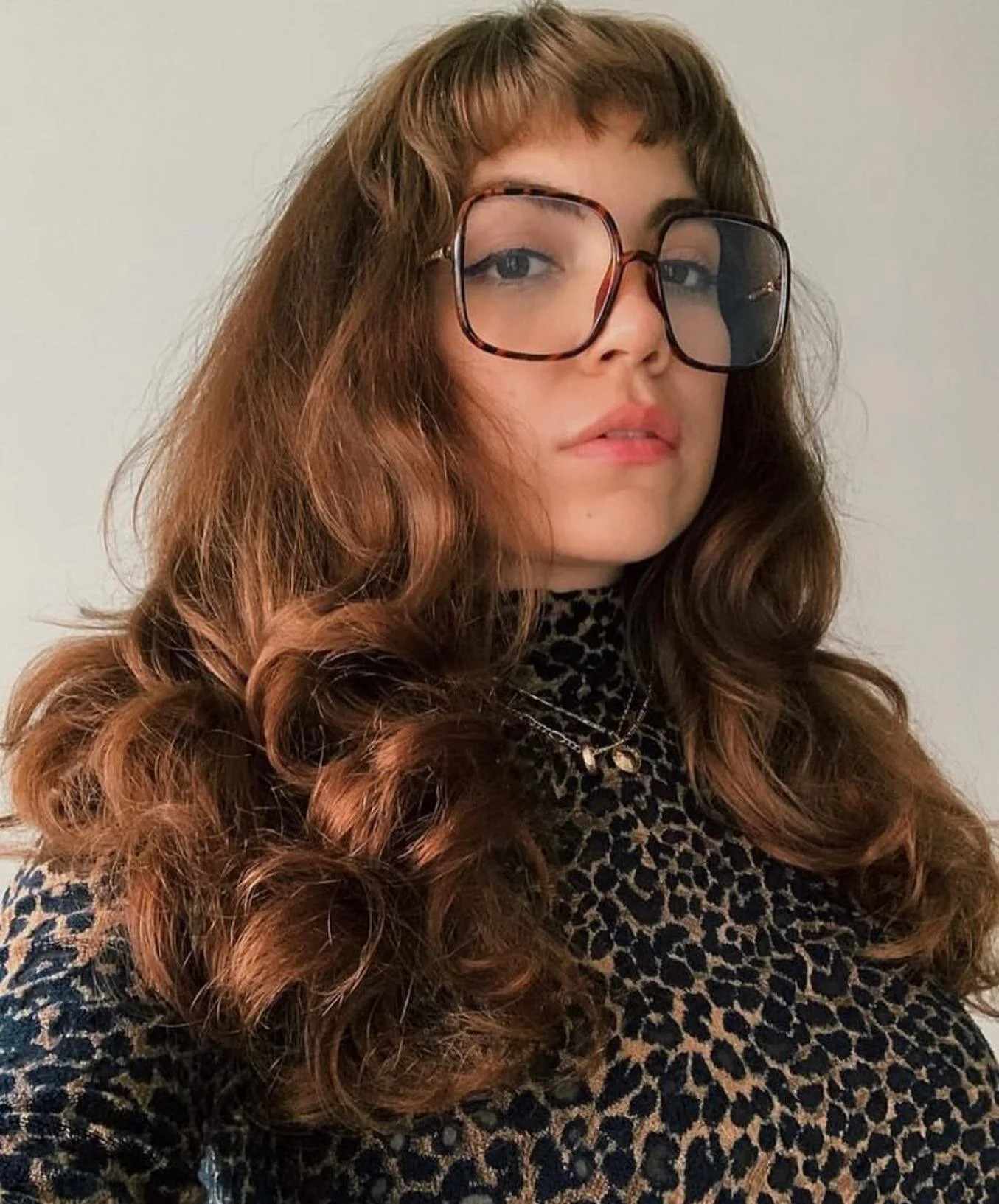 Haircut and style by @julianna_marcellina 😍 book an appointment with Julianna Fridays - Mondays 🥳 link to book in our profile ⬆️
.
.
.
.
.
:
.
.
.
.
.
.
.
.
:
.
.
.
.
.
.
.
.
.
.
.
.
.
.
.
.
#babybangs#longhair #longhairstyles #glamwaves#shortfring