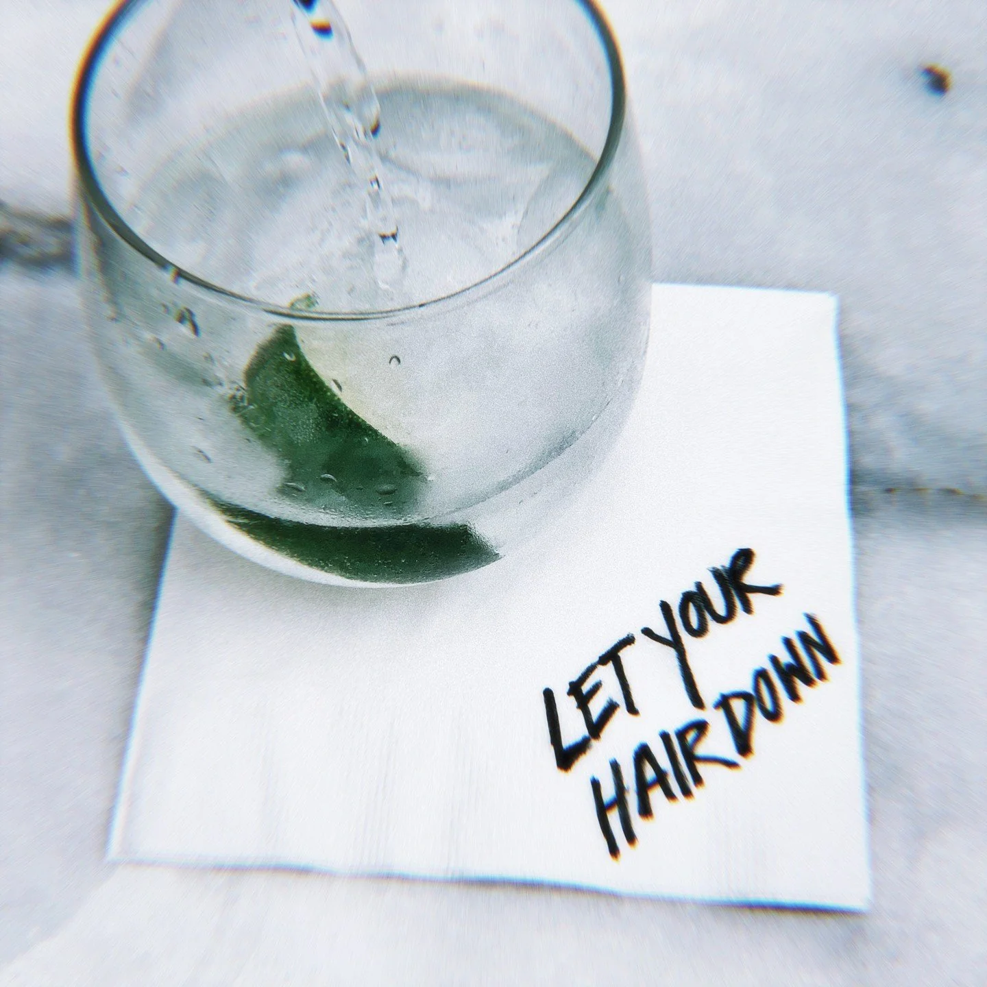 Your sign to come to the hair salon and let your hair down 🍸

🛍️Shop R+Co products through the link in our bio
📍Live By The Sword Salon | Williamsburg, Brooklyn
Book your hair appointment now at www.livebytheswordsalon.com
.
.
.
#randco #nychair #