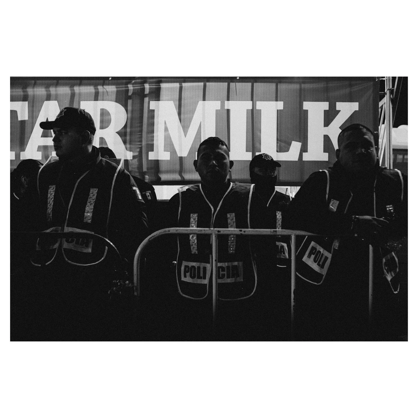 Ethical boundaries may be crossed in street photography

Fujifilm xt30ll + Thypoch simera 35mm f/1.4

#photostreetmexico #streetscenesmag #madewithlightroom  #streetphotography #streethunters #street_macadam #street_me_up #fujifilmxt30 #spicollective