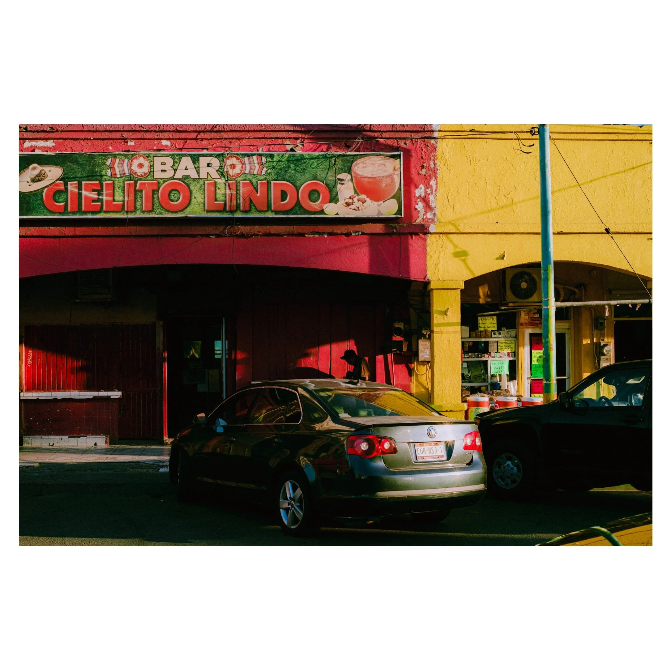 Ethical boundaries may be crossed in street photography&hellip;

Fujifilm xt30 II + Thypoch 28mm f/1.4

#francopaquot #streetphotography #fujifilmxt30 #thypoch
#streetfightersphotoclub