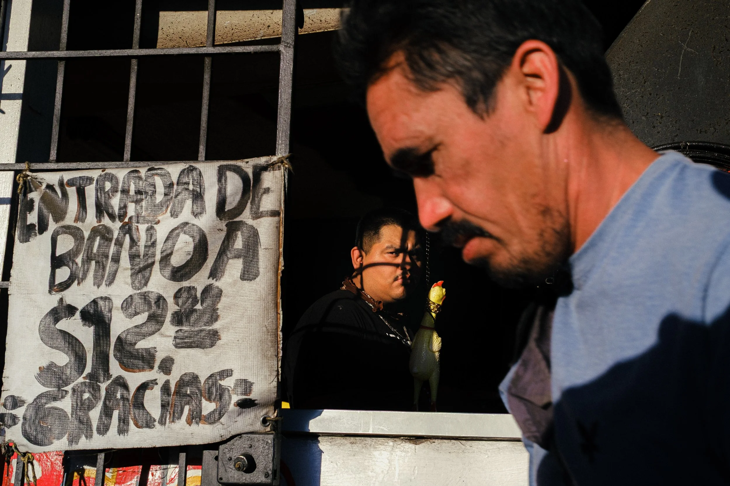 Ethical boundaries may be crossed in street photography&hellip;

Fujifilm xt30 II + Thypoch 28mm f/1.4

#francopaquot #streetphotography #fujifilmxt30 #thypoch
#streetfightersphotoclub