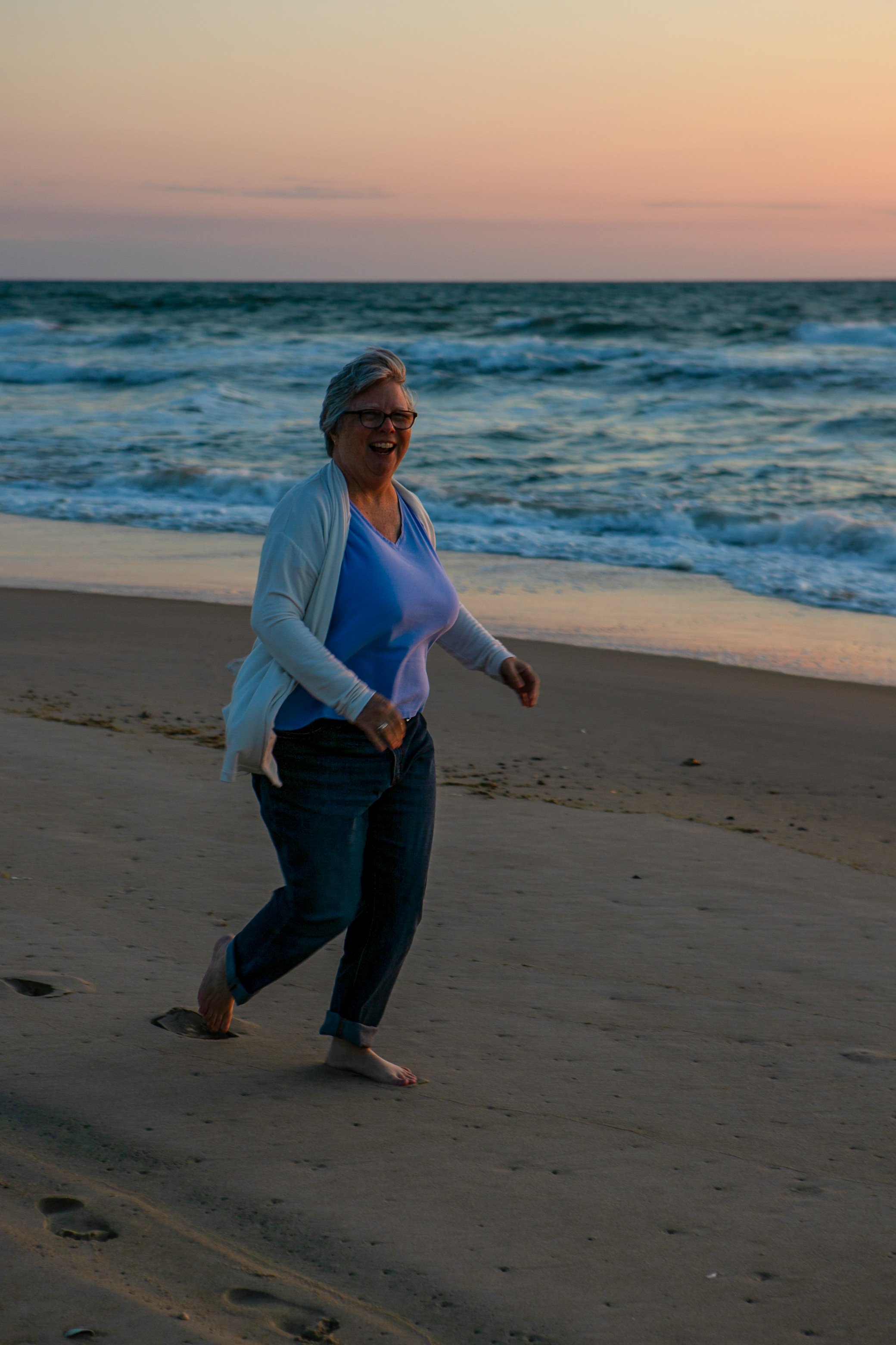 Certified life coach in Virginia helping you navigate life transitions with confidence. Start living life by design with WithinU Coaching.