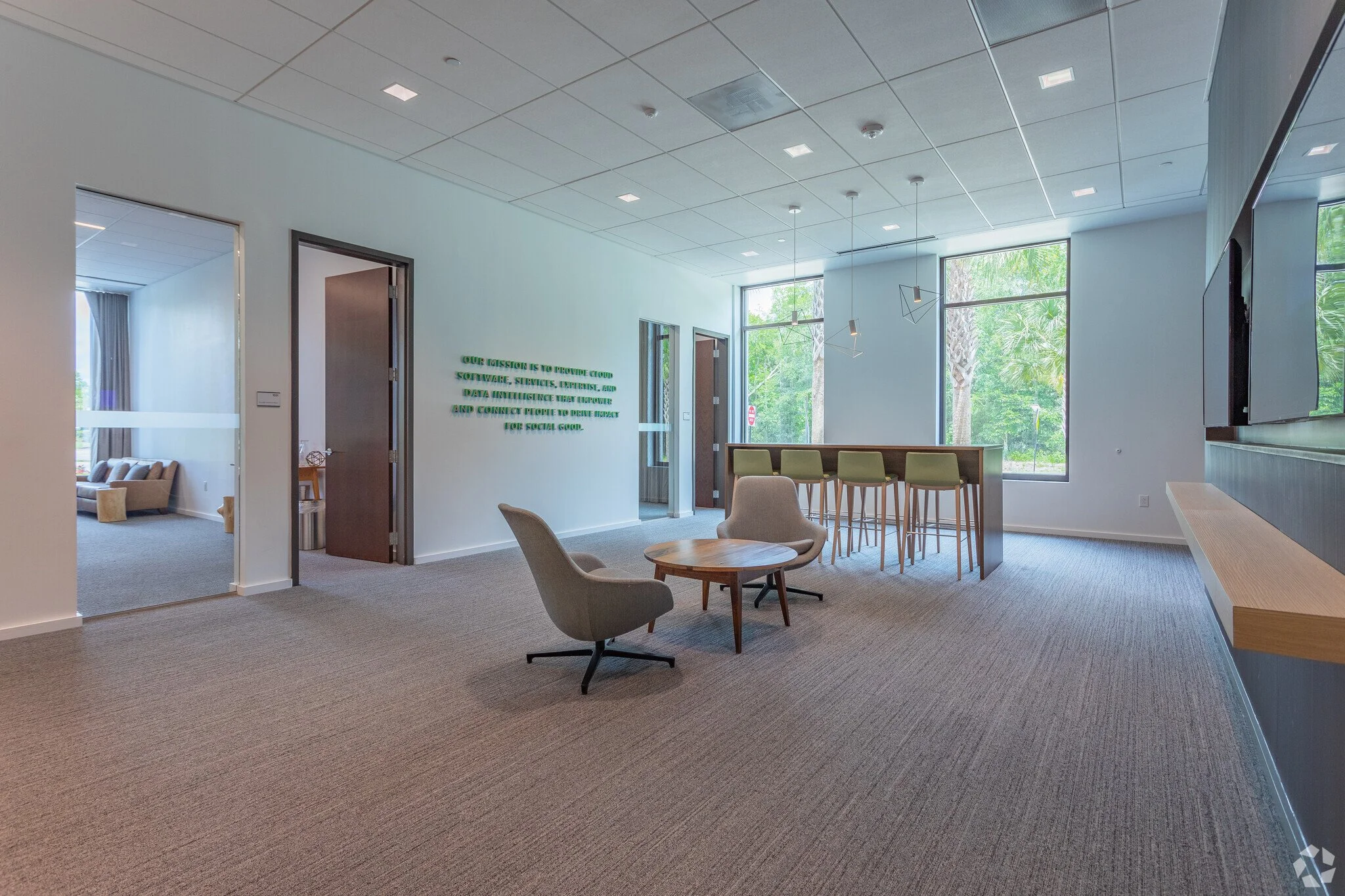 65-Fairchild-St-Charleston-SC-Private-Conference-Room-Area-33-LargeHighDefinition.jpeg