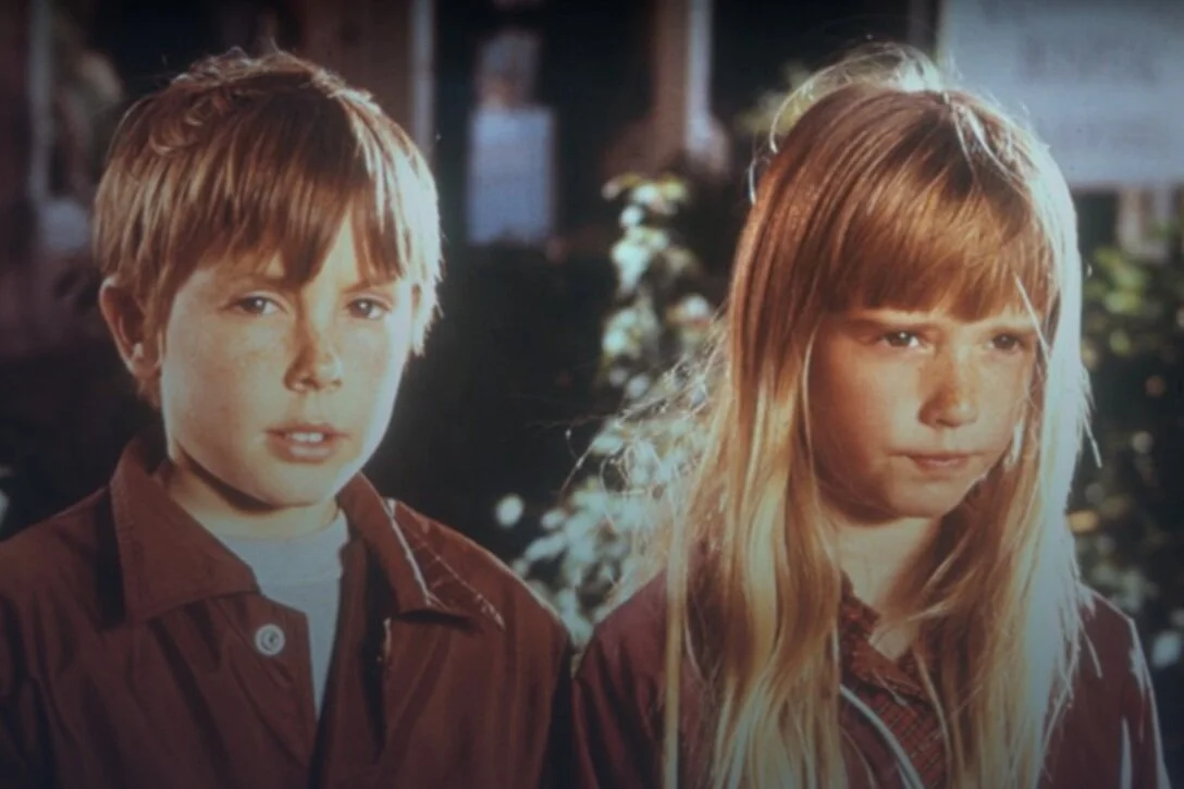 Review: Escape to Witch Mountain (DMC #56)