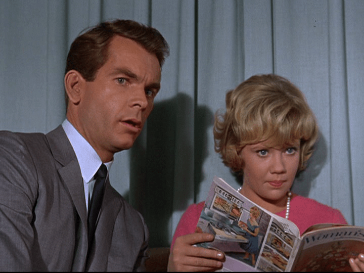 Disney's That Darn Cat (1965)_Dean Jones and Hayley Mills