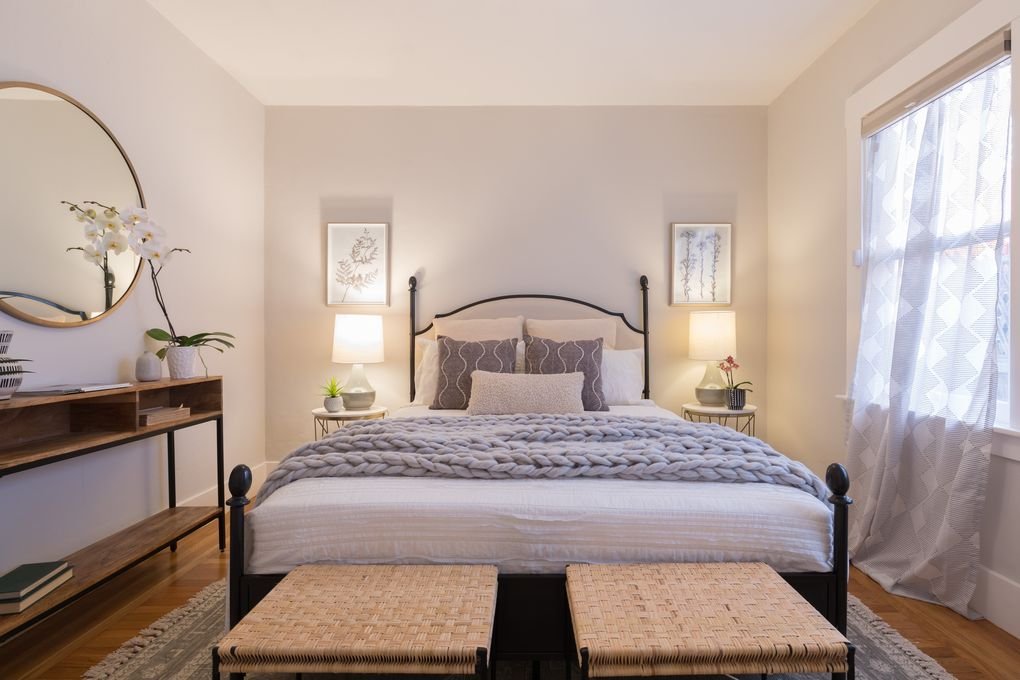thehomeco_bedroom_interior_design_staging
