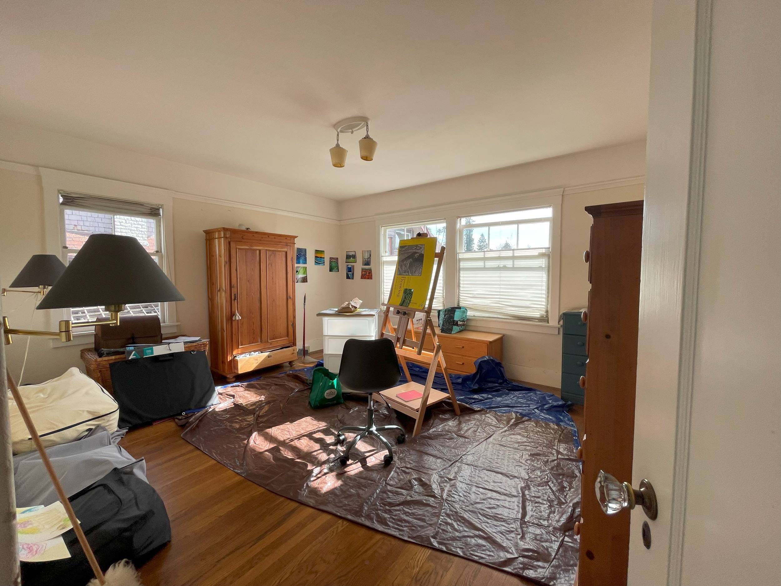 bedroom before 3.jpg
