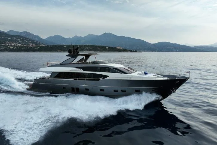 Camper &amp; Nicholsons announces the sale of the 27m Sanlorenzo Twin Fish