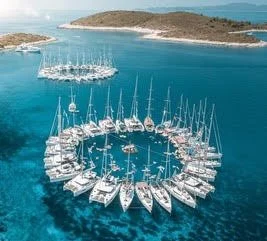 YACHT WEEK : THE FLOATING FESTIVAL THAT TURNS SUMMER INTO AN ADVENTURE