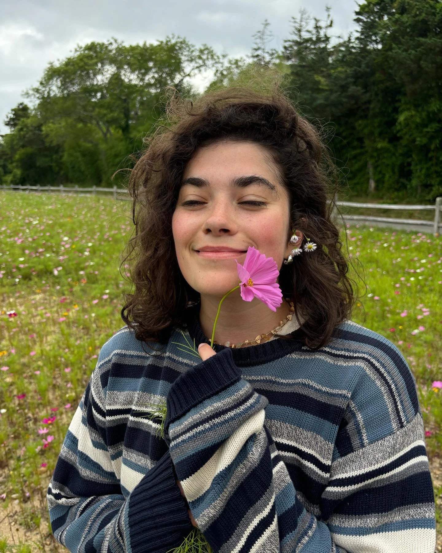 Had an idea for a project one year ago and we officially wrapped production on it this weekend! 

Thankful for every single person who shared their time, talent and generosity in order to make @raspberriesinaugust_film possible.

We are making someth