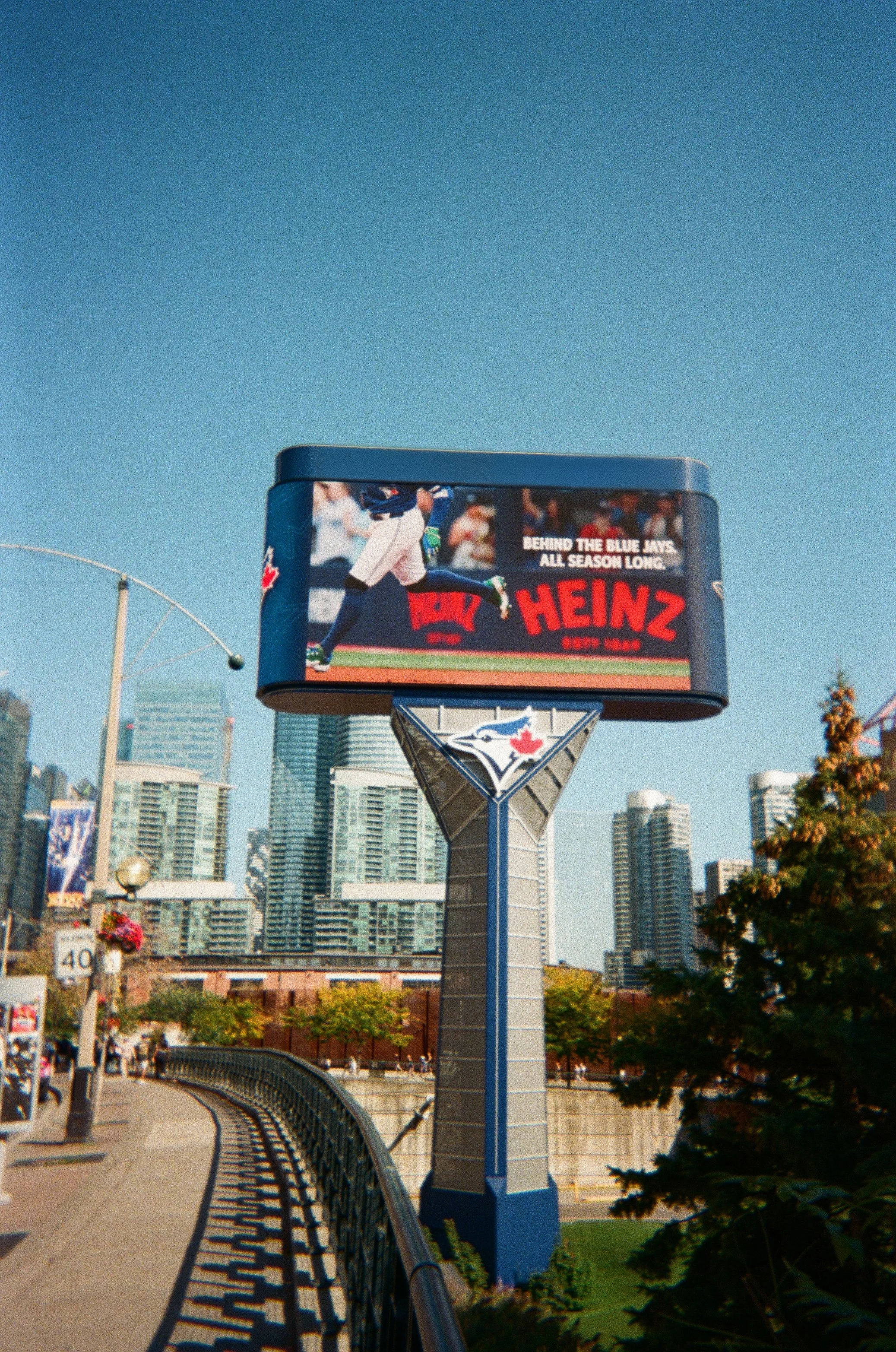 000571320026.jpg