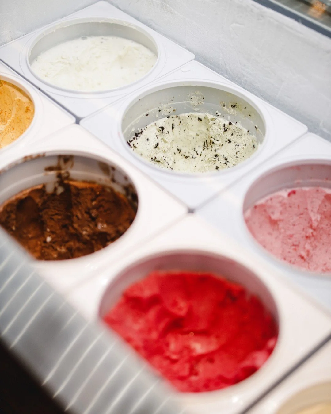 The Sunday Scoop🍨 The new @fairwaycreamery flavors this week are ...
- Earl Grey w Apricot 
- Pistachio 
- Hazelnut Espresso
KC location only!