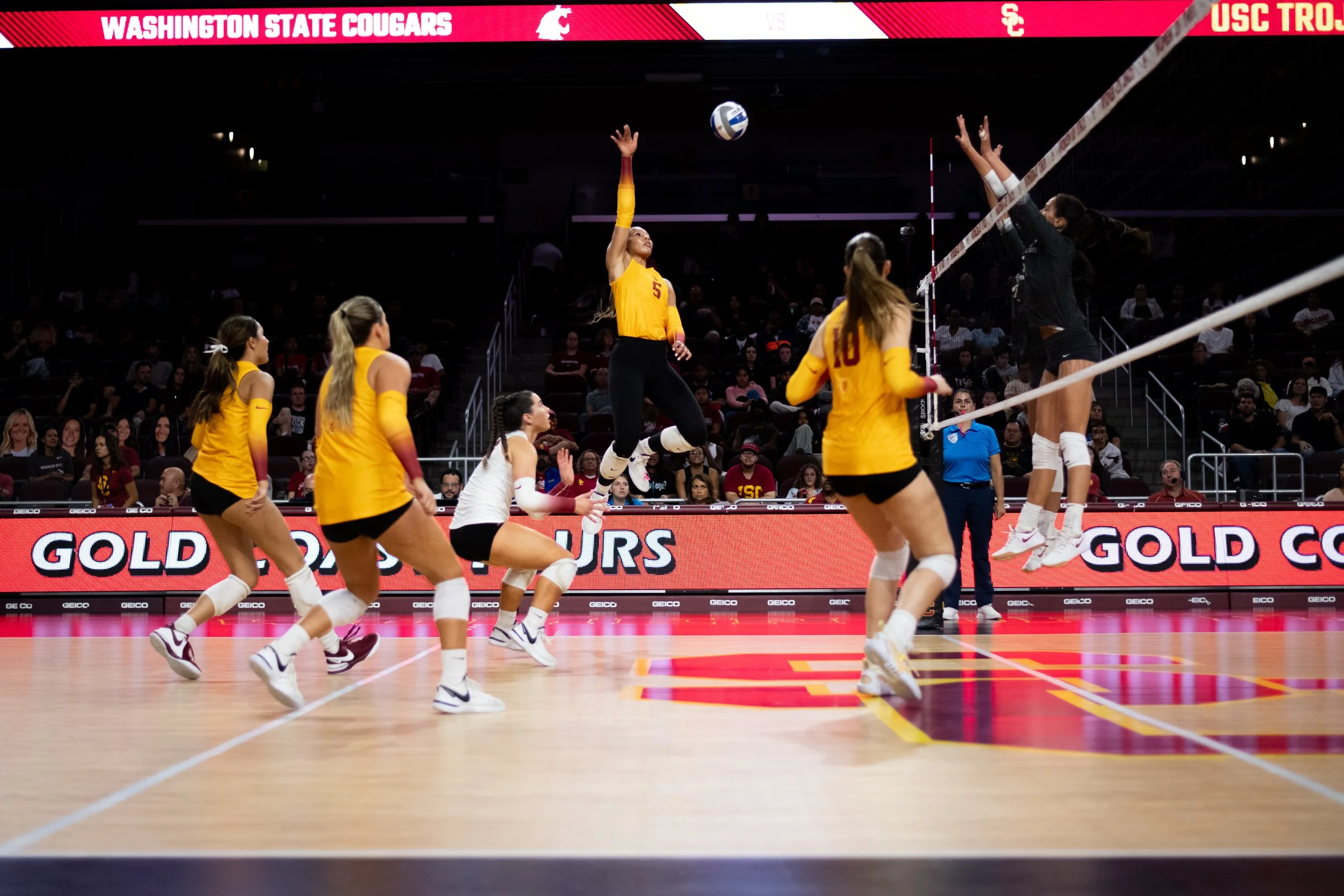 Women's Volleyball vs Washington State-33.jpg