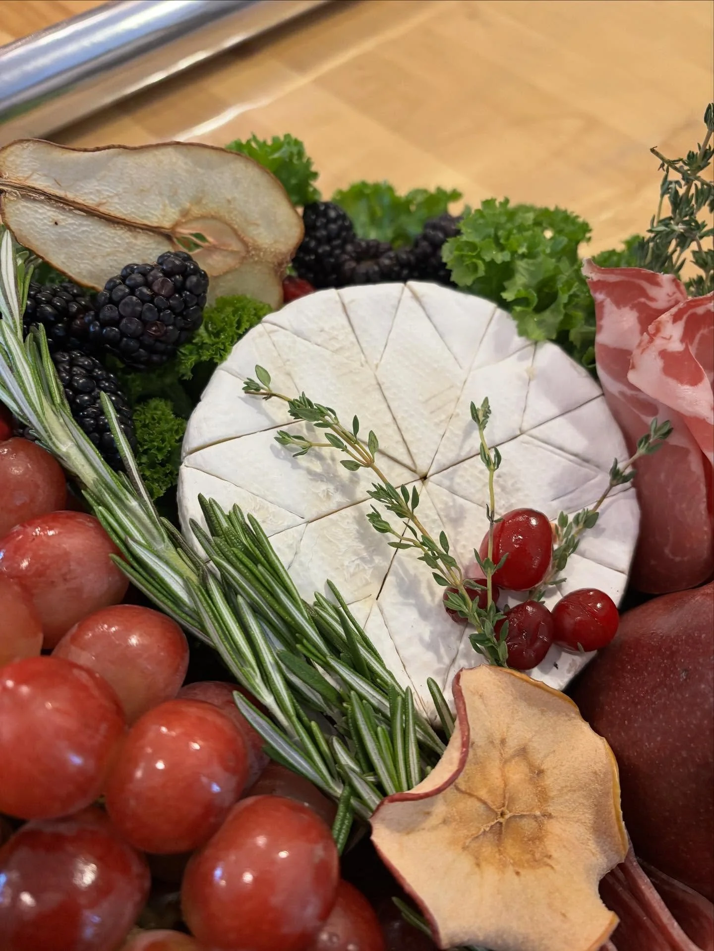 Here&rsquo;s hoping your Thanksgiving was warm and wonderful. We&rsquo;ll be closed tomorrow, Friday to catch our breath. Back at it Saturday. 

We hope you&rsquo;ll stop by to help celebrate Small Business Saturday with us from 10-3. 

Our beautiful