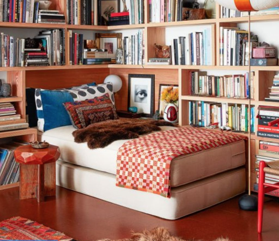 How to Mix and Match Textile Patterns in a Space