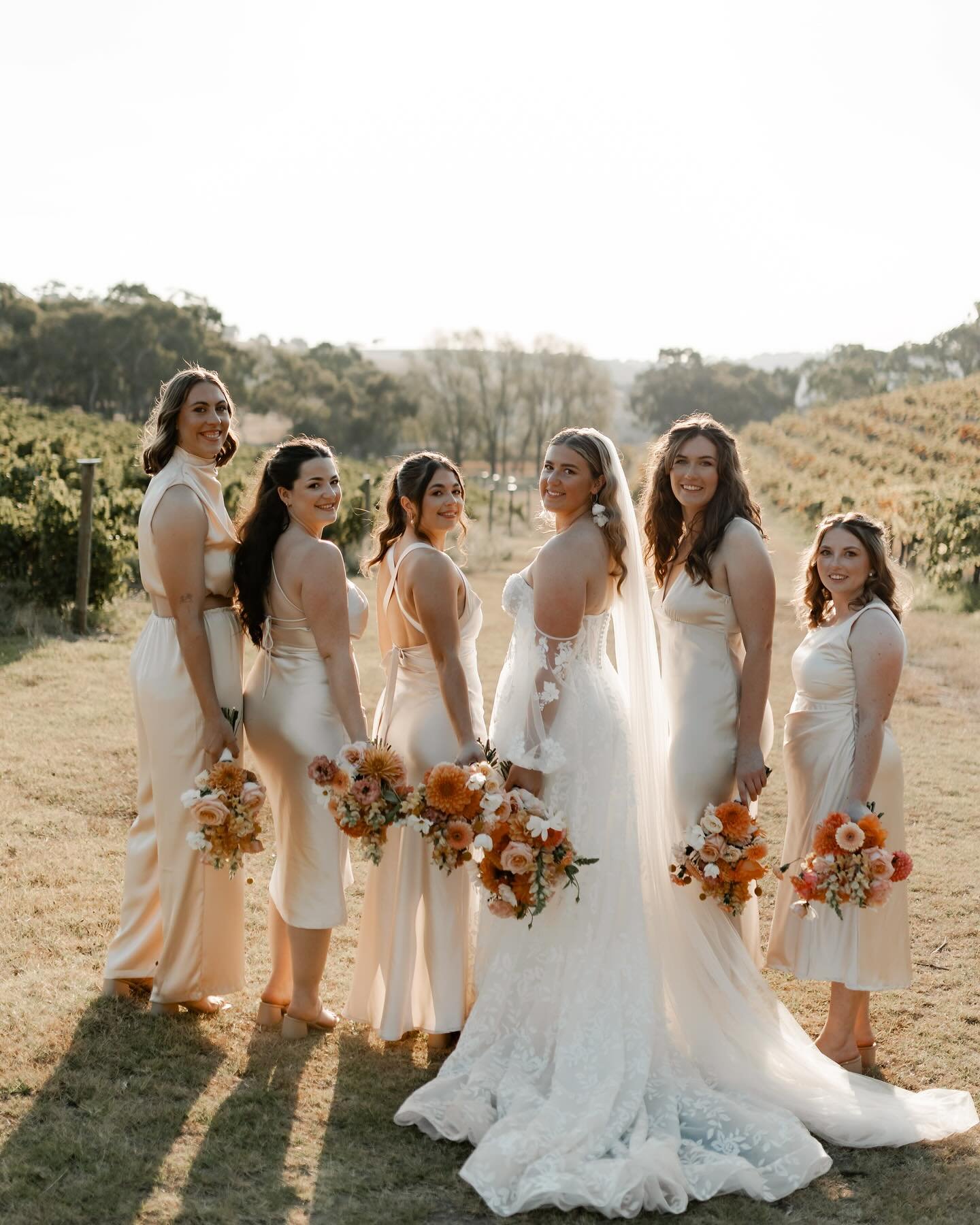 Annie + her bride tribe 💞🫶🏽

venue / @chapelhillwine @theretreatchapelhill 
photography / @lovewildweddings_ 
videography/ @lovewildweddings_ 
dress / @martinalianabridal 
hair + makeup / @lucyloves.beauty 
flowers / @etherealbotanica 
suits / @pe