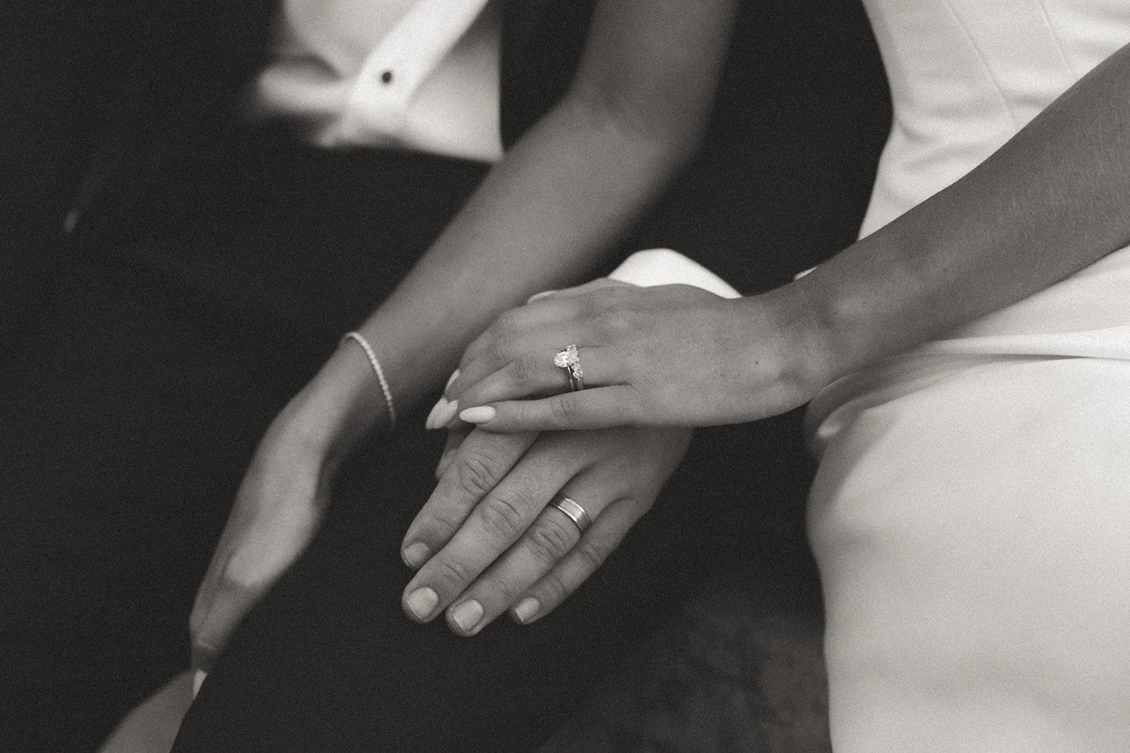 elly-isaac-house-on-haines-wedding33.jpg