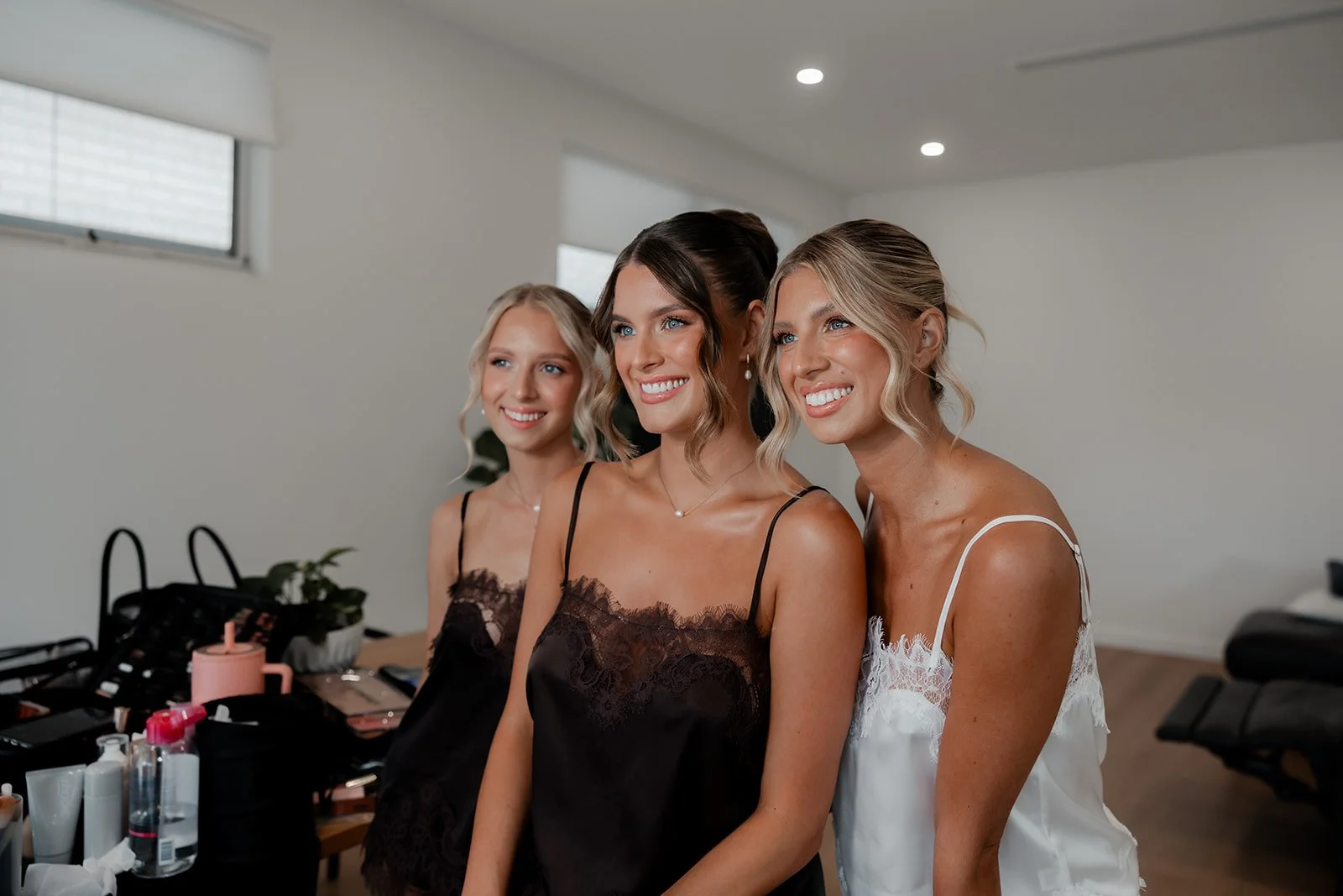 elly-isaac-house-on-haines-wedding5.jpg