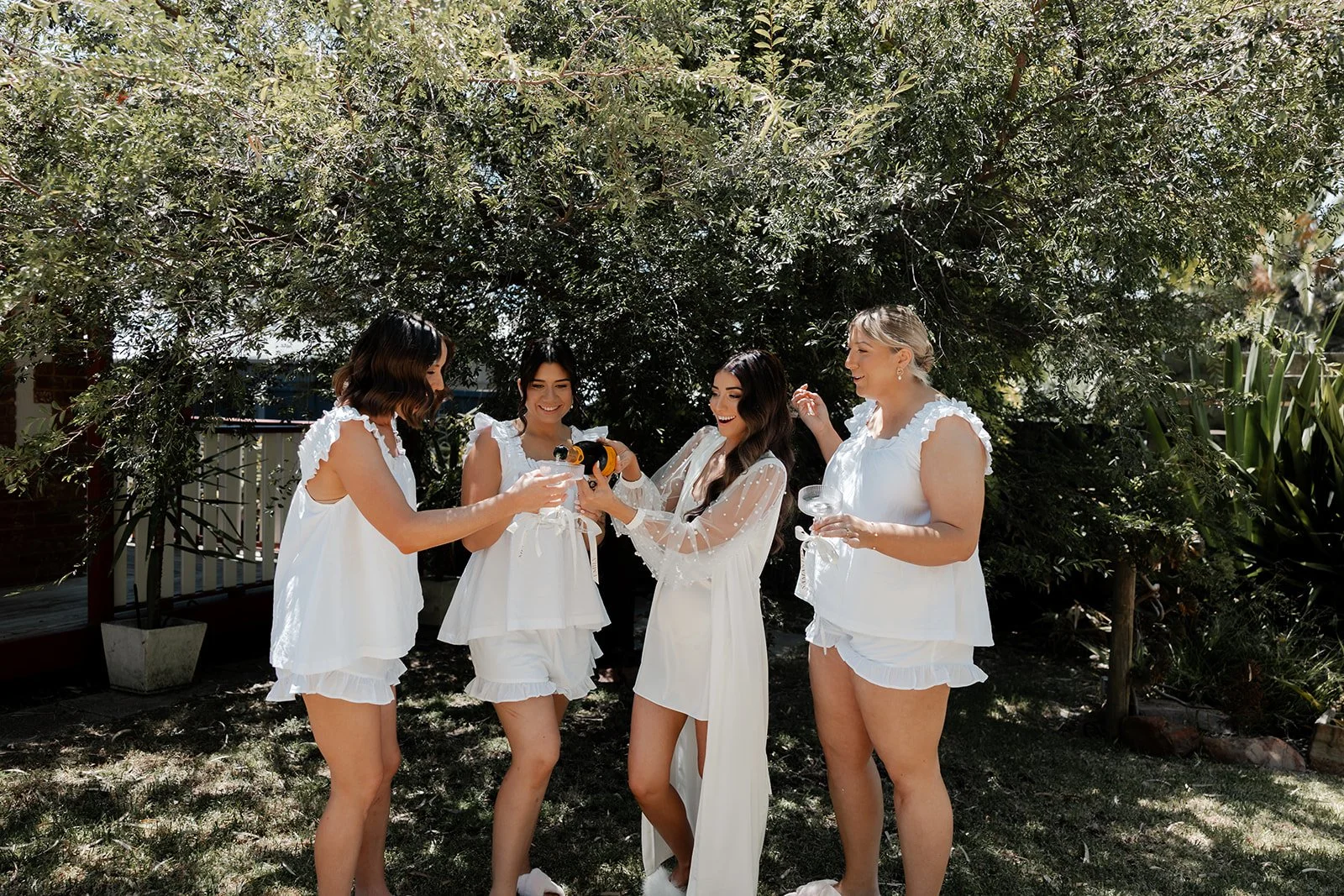 emily-mat-simon-hackett-wedding8.jpg