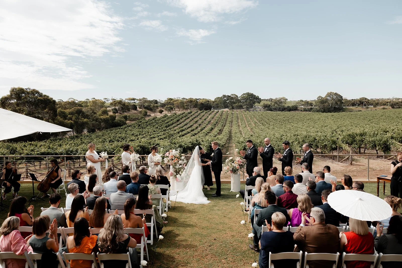 emily-mat-simon-hackett-wedding17.jpg