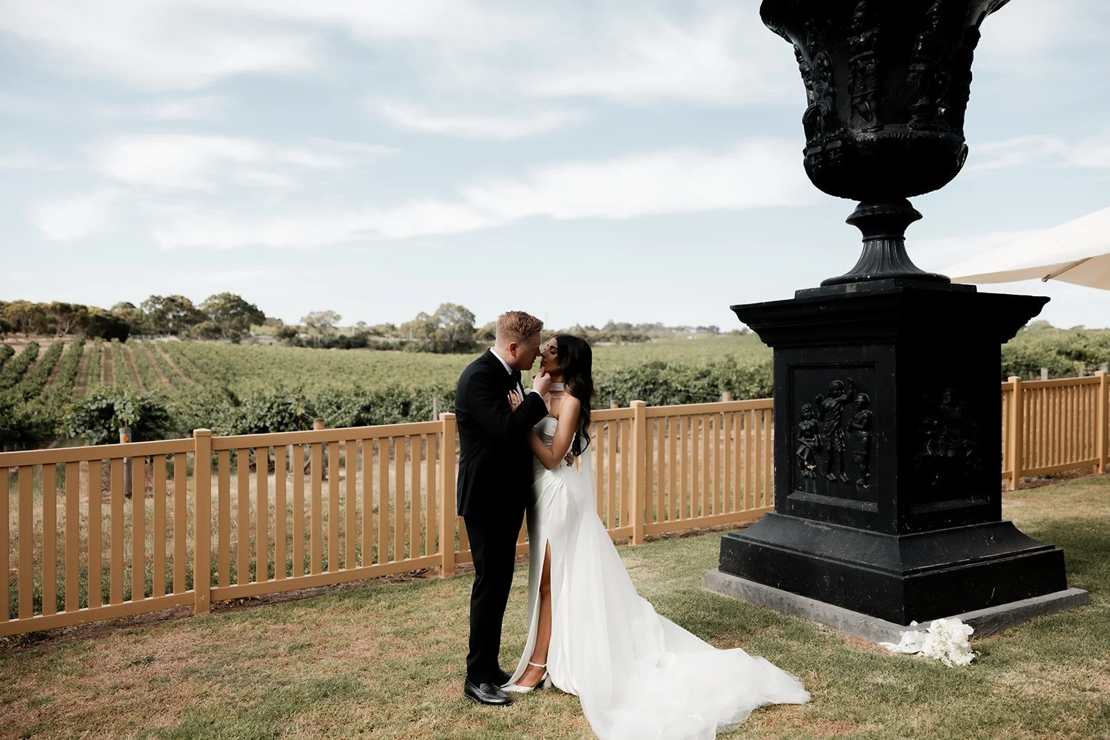 emily-mat-simon-hackett-wedding36.jpg