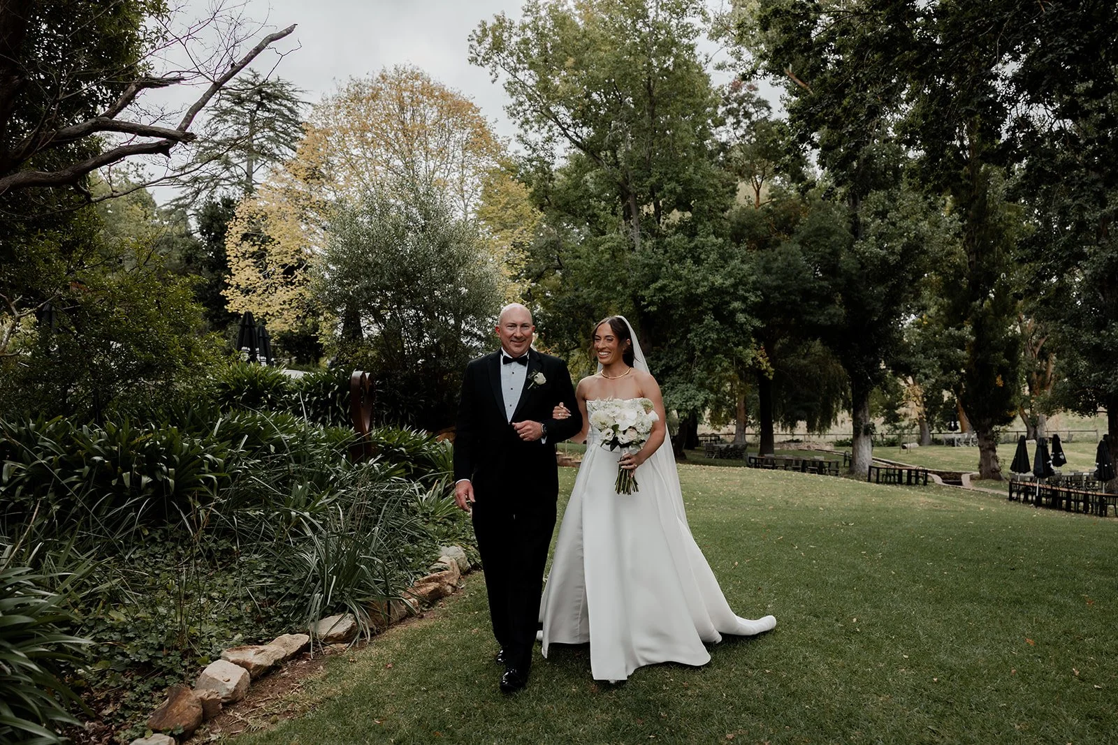 claire-james-cobbs-hill-estate-wedding5.jpg