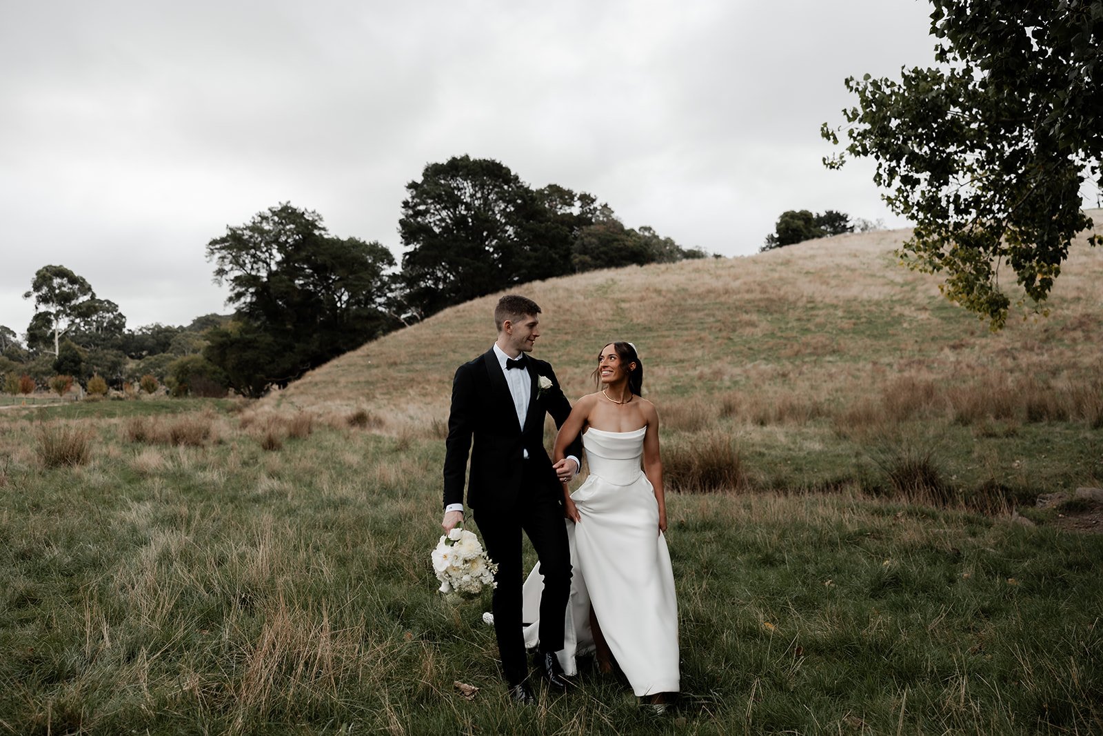 claire-james-cobbs-hill-estate-wedding26.jpg