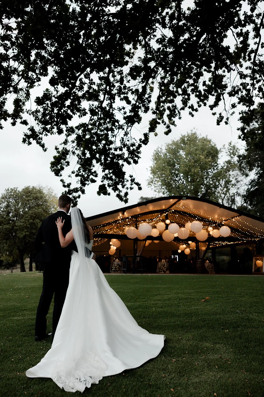 claire-james-cobbs-hill-estate-wedding35.jpg