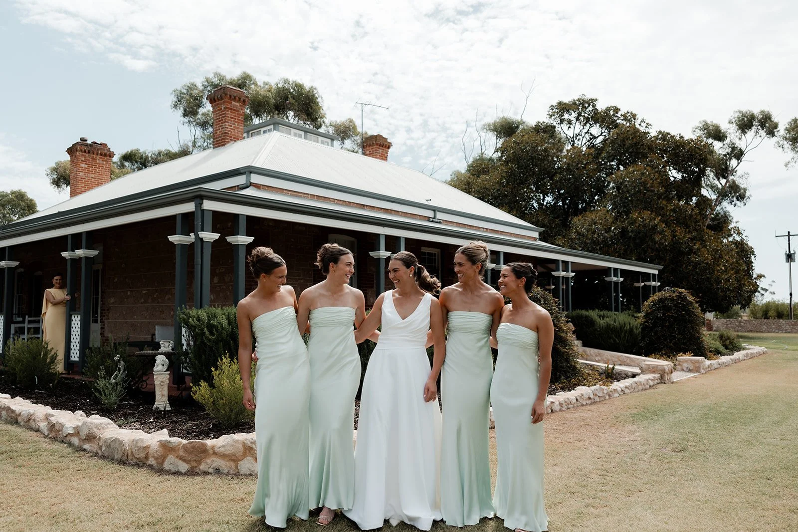 jess-hugo-woodburn-homestead-wedding-sa-life7.jpg