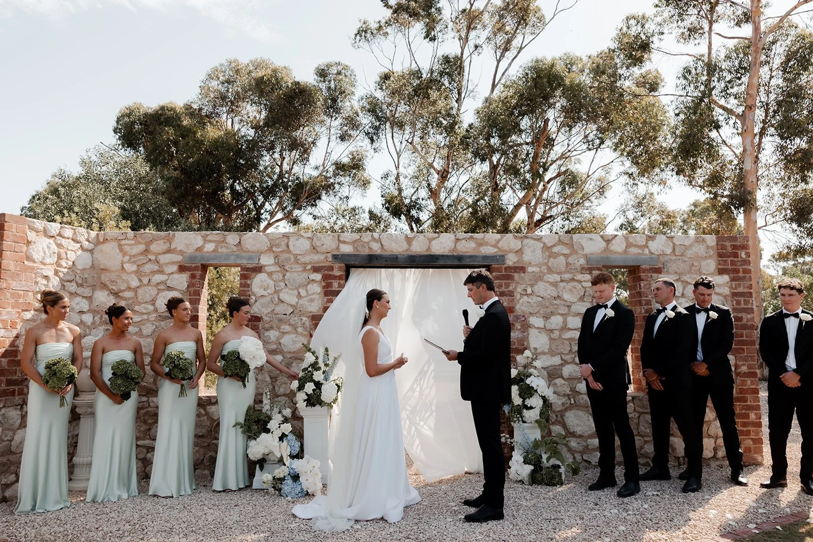 jess-hugo-woodburn-homestead-wedding-sa-life13.jpg