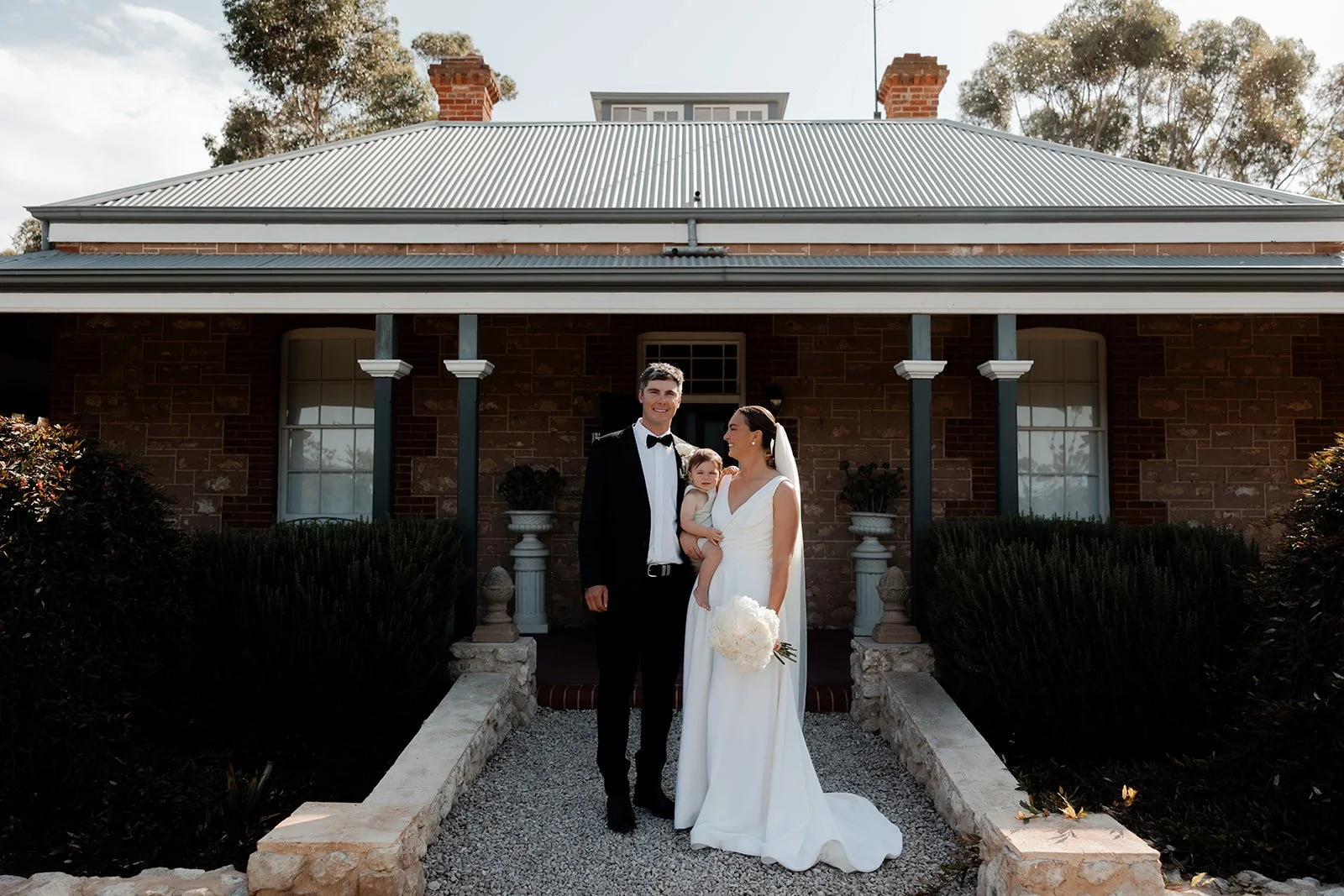 jess-hugo-woodburn-homestead-wedding-sa-life17.jpg
