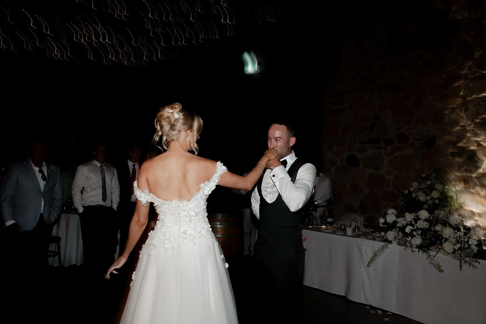 bek-ryan-golding-wines-wedding47.jpg