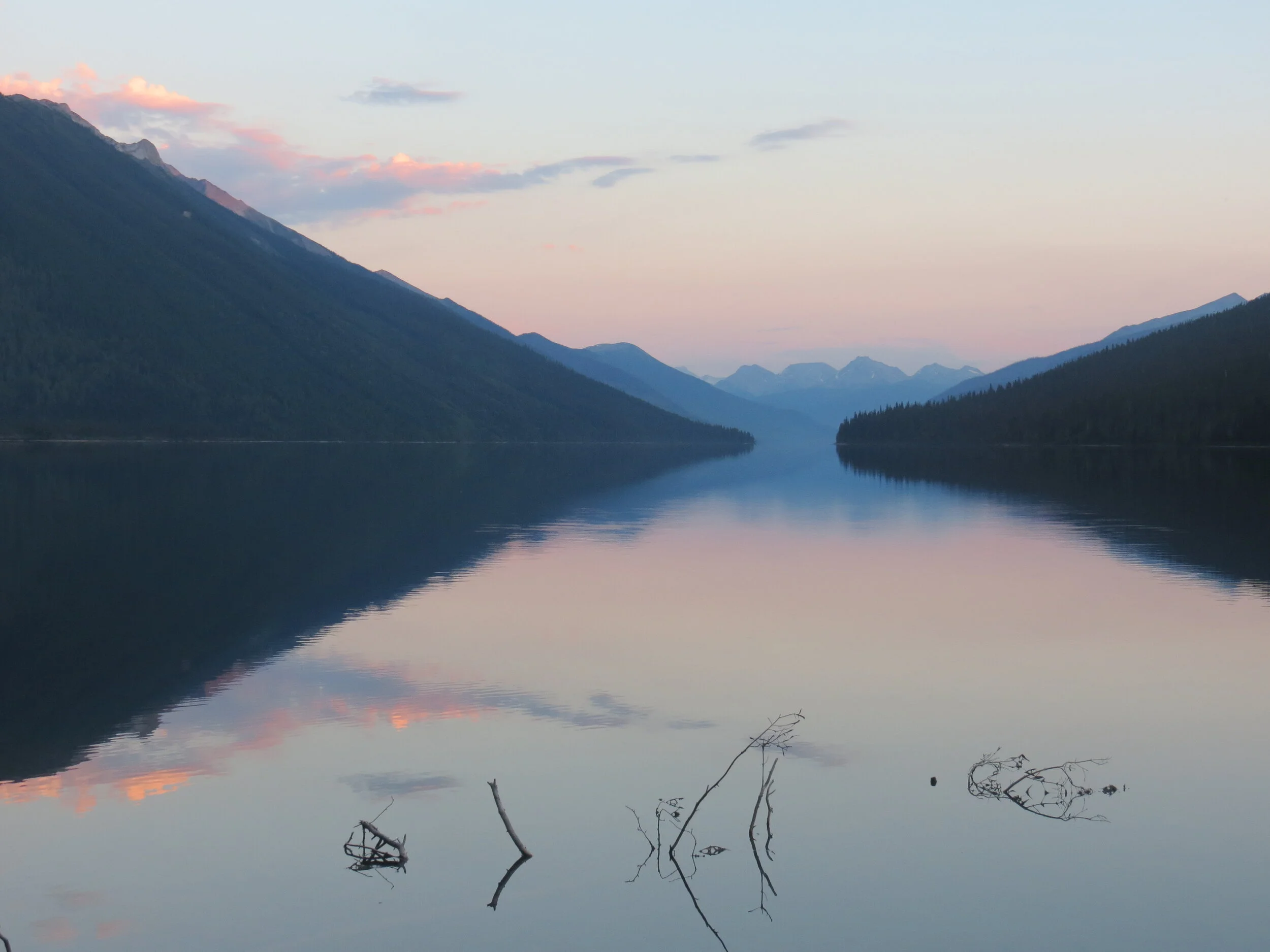 IMG_2864 Issac Lake Pink Haze.JPG
