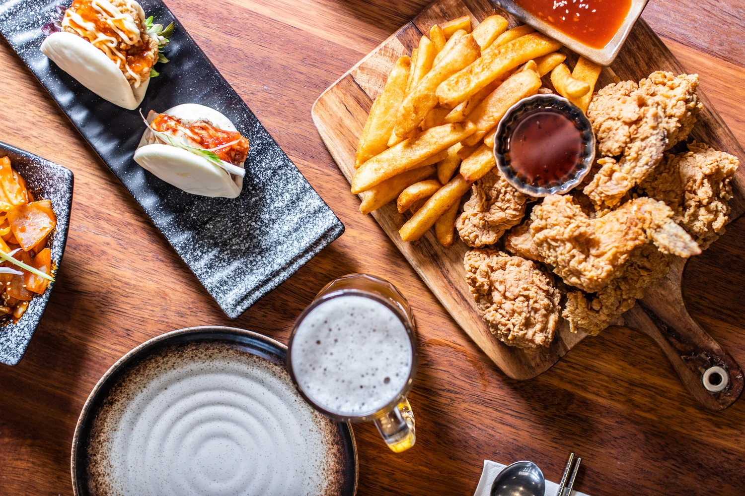 B One Restaurant | Fried Chicken | Baos | Korean Fusion Food | Bar