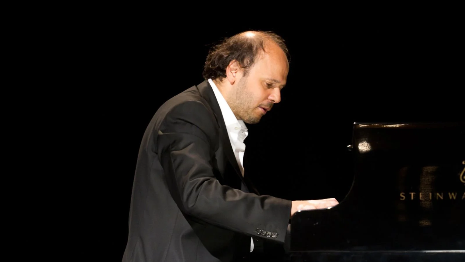 Gustavo Casenave Trio