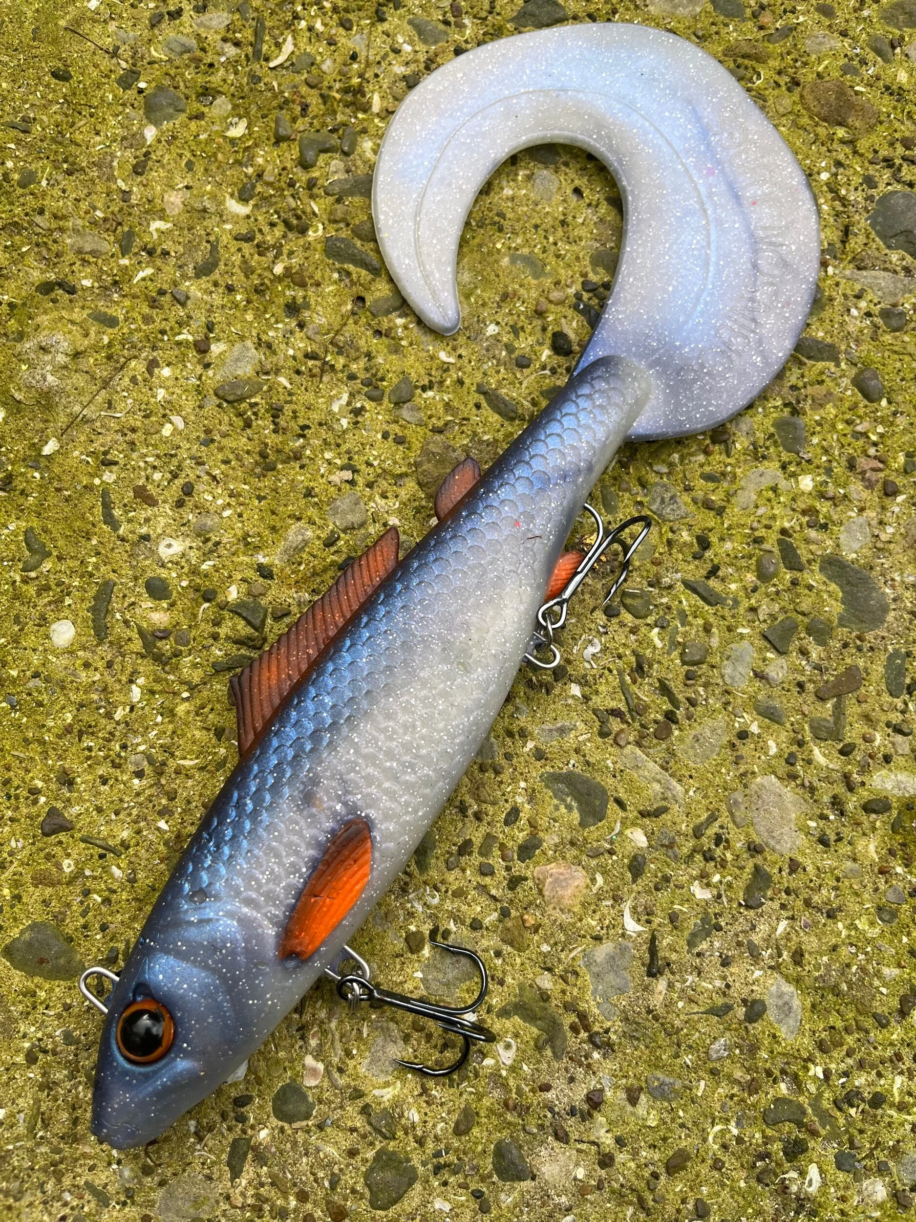 72B9A292-CBA0-4263-AC35-A33C5500F3DF