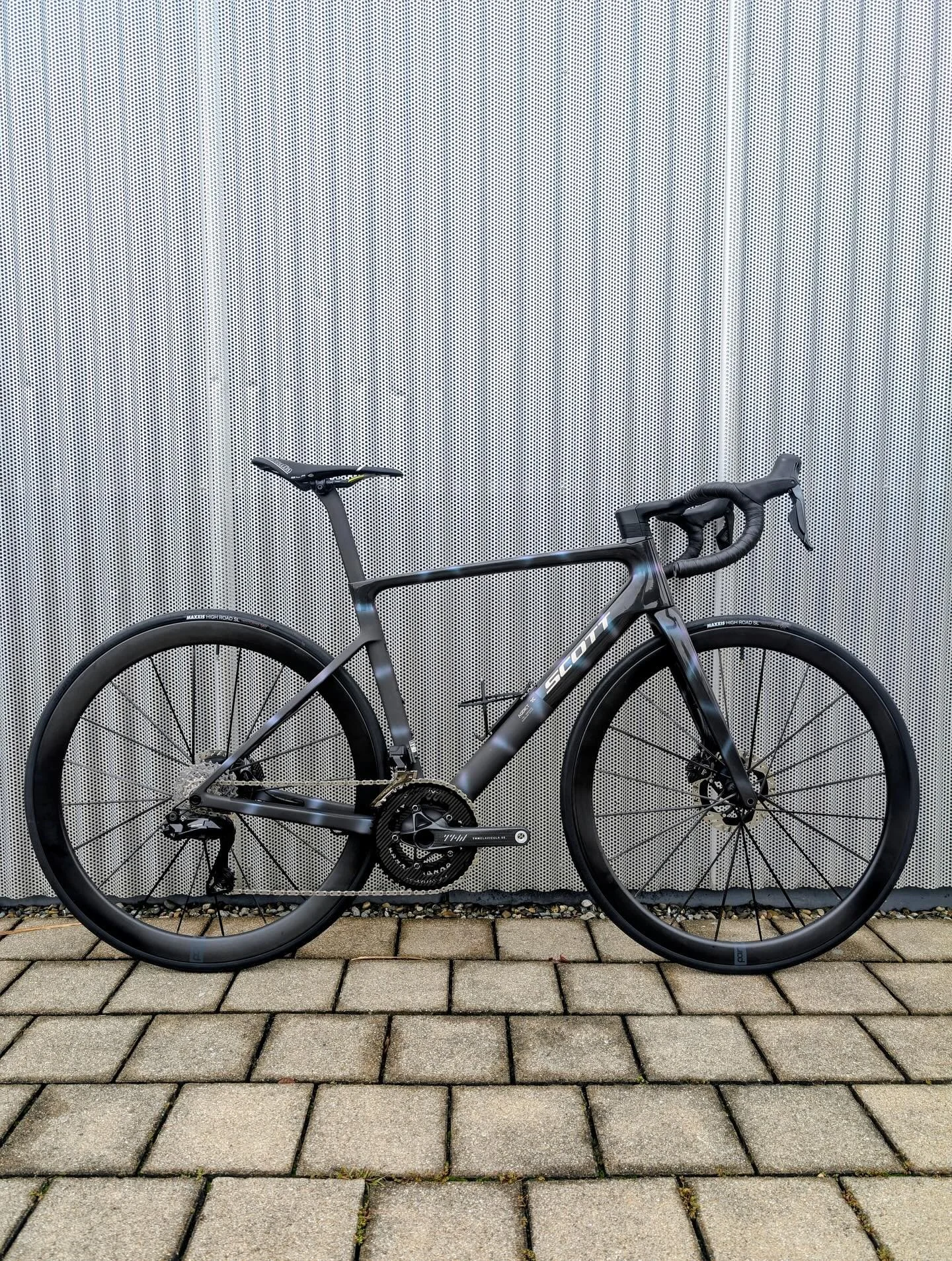 Wenn dein Rad (im Zweifel 🤓) mehr Style hat als Du ✨

@bikeonscott Addict RC x @rideshimano Dura-Ace x @thmbike Clavicula x @partington.cc Laufr&auml;der &ndash; das Dream-Setup f&uuml;r lange Tage &amp; schnelle Runden 🙌🏼

Was sch&auml;tzt ihr, w