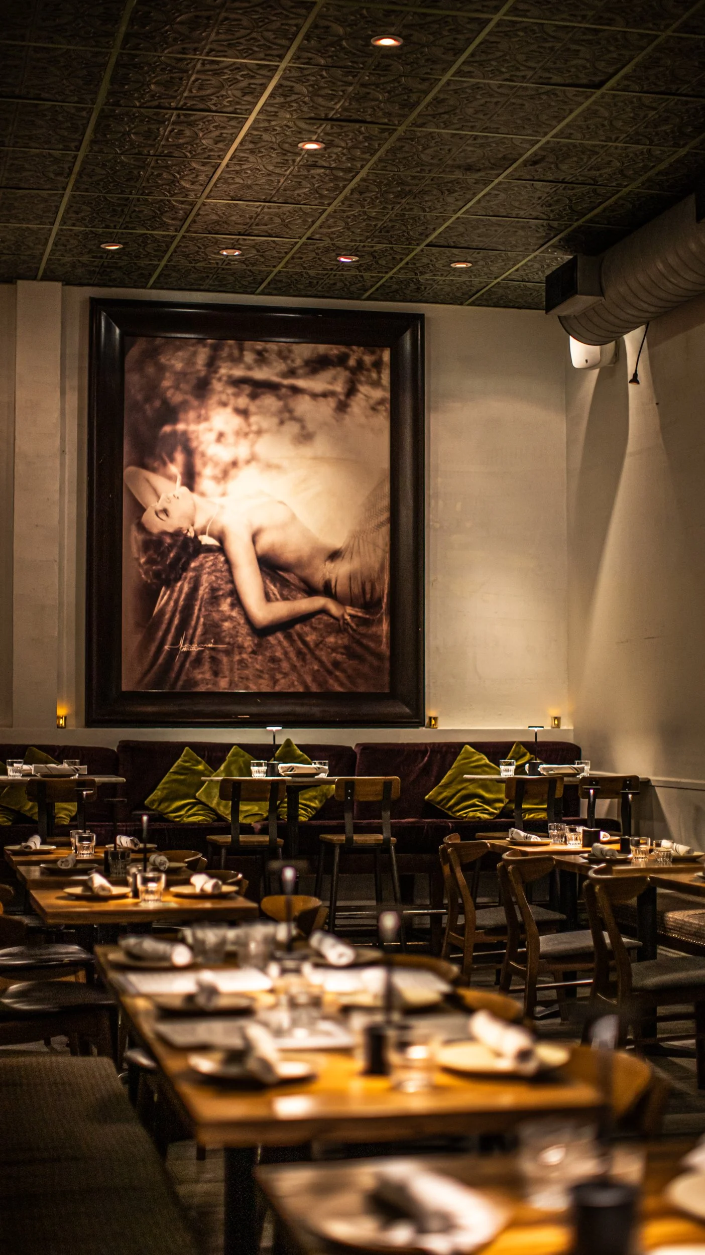 ella-social-upper-west-side-restaurant.jpg