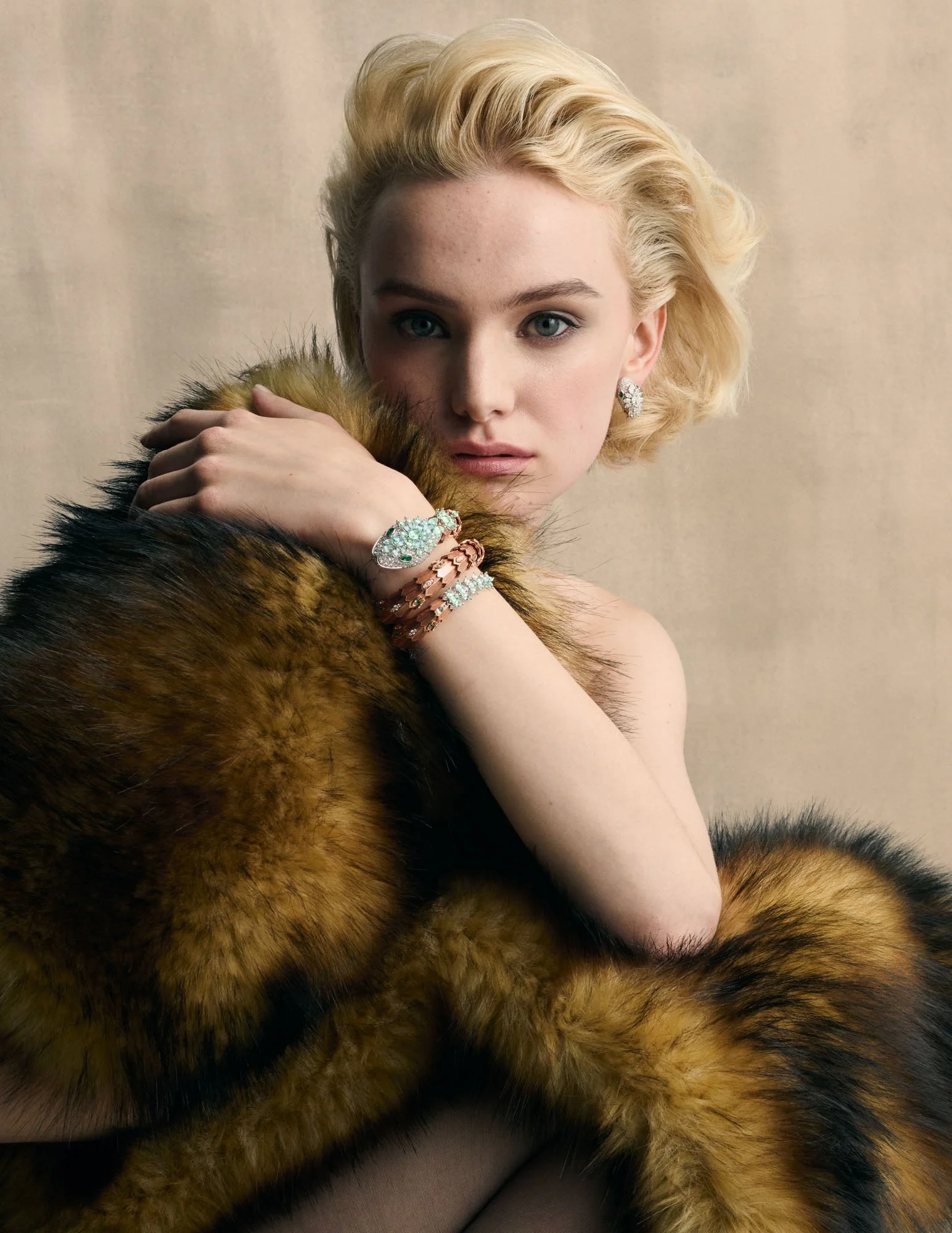 250603_Vogue_Thailand_High_Jewellery_05_0491 1f2.jpg