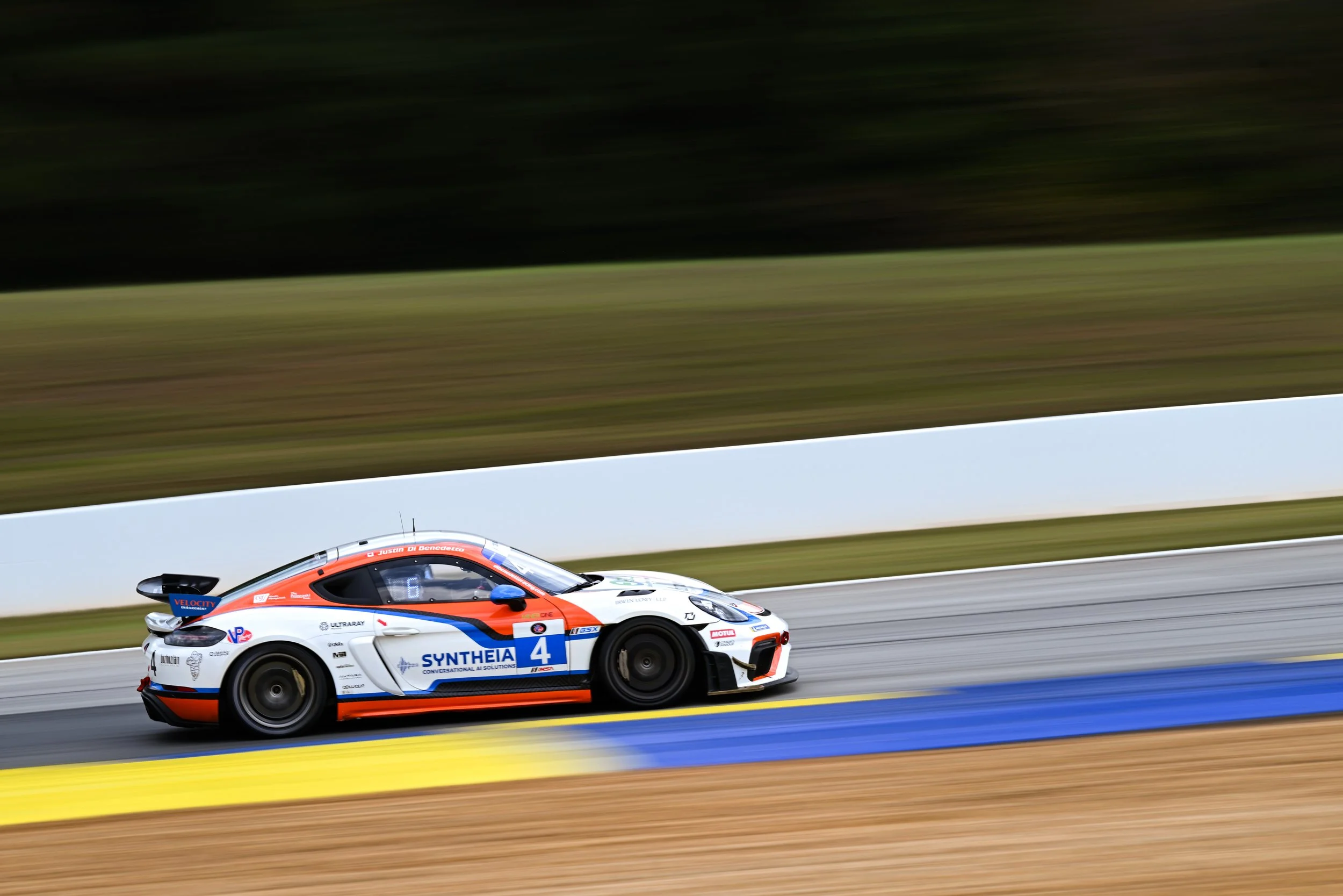 IMSA_Petit25_10_08_142557_JP04714.jpg