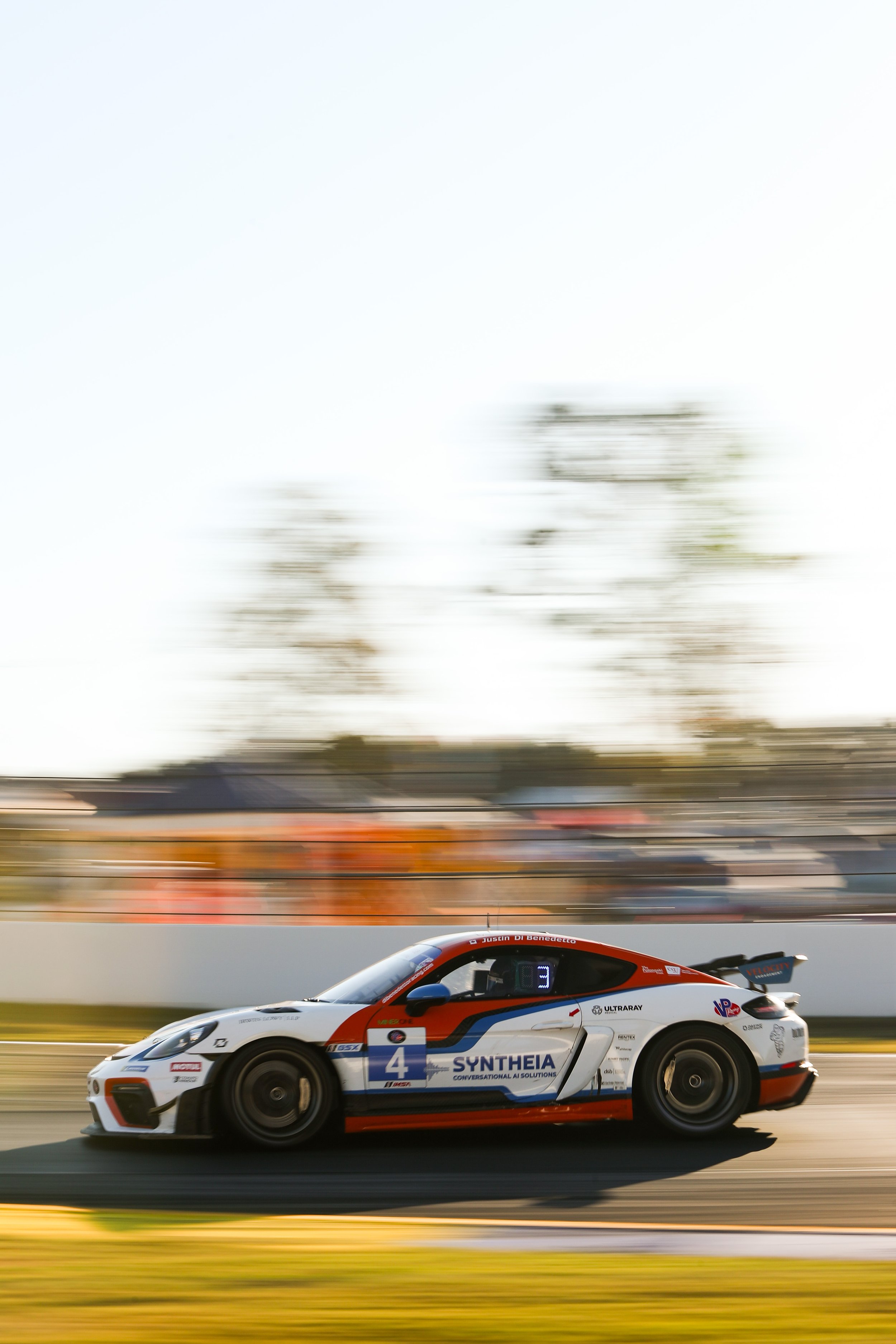 IMSA_Petit25_10_10_075658_JP70383.jpg