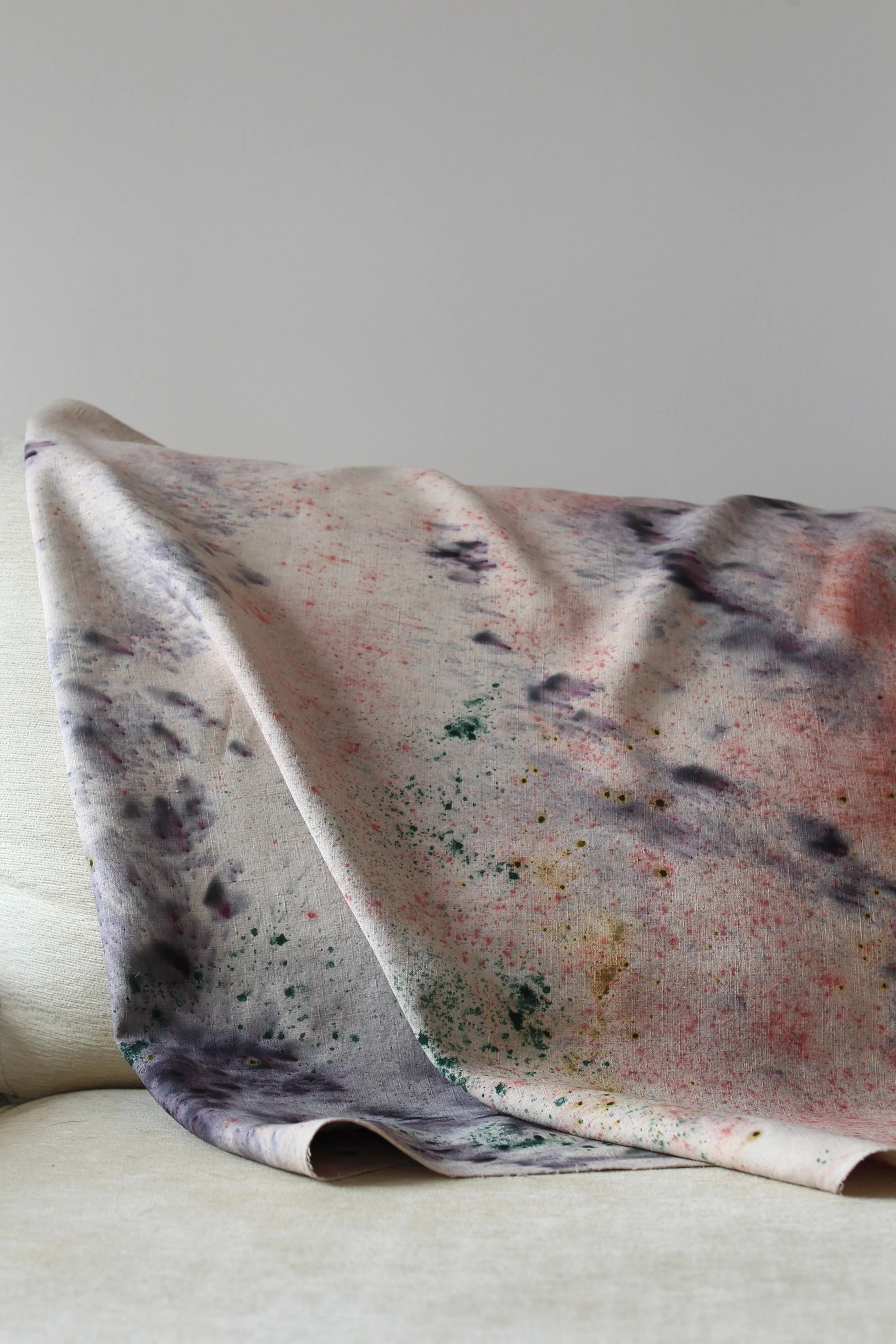 EllenMaeWilliams-LinenBlanket-photobyEllenMaeWilliams.JPG