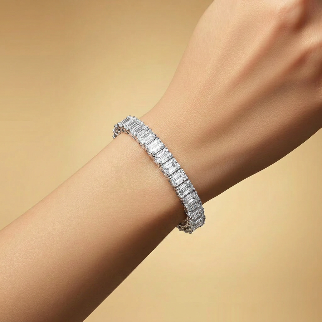 emerald tennis bracelet.png