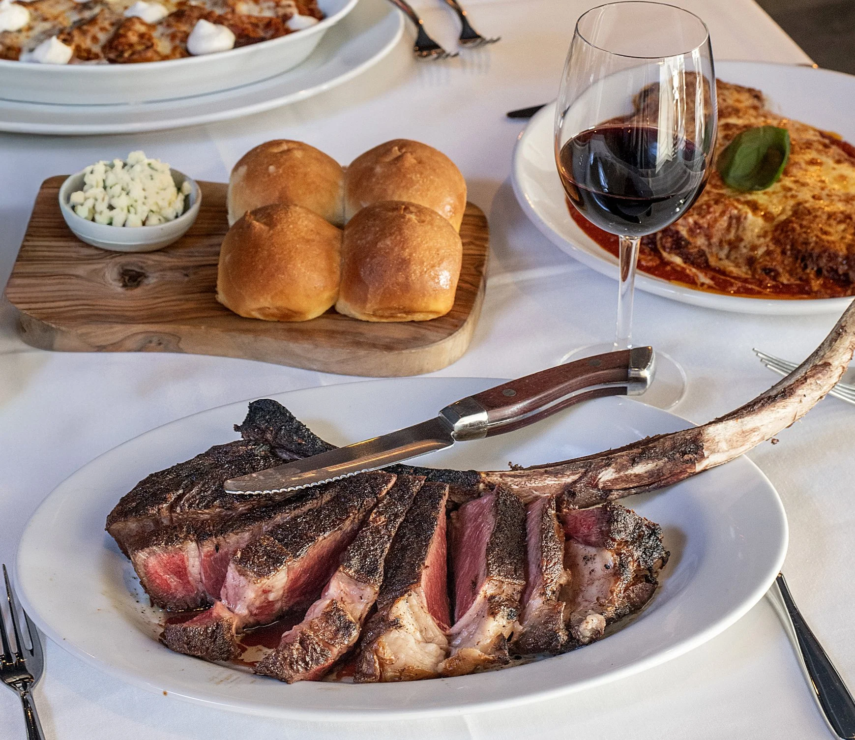 Tomahawk_Ribeye2 copy.jpg
